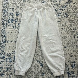 Light gray small Hollister sweatpants.
